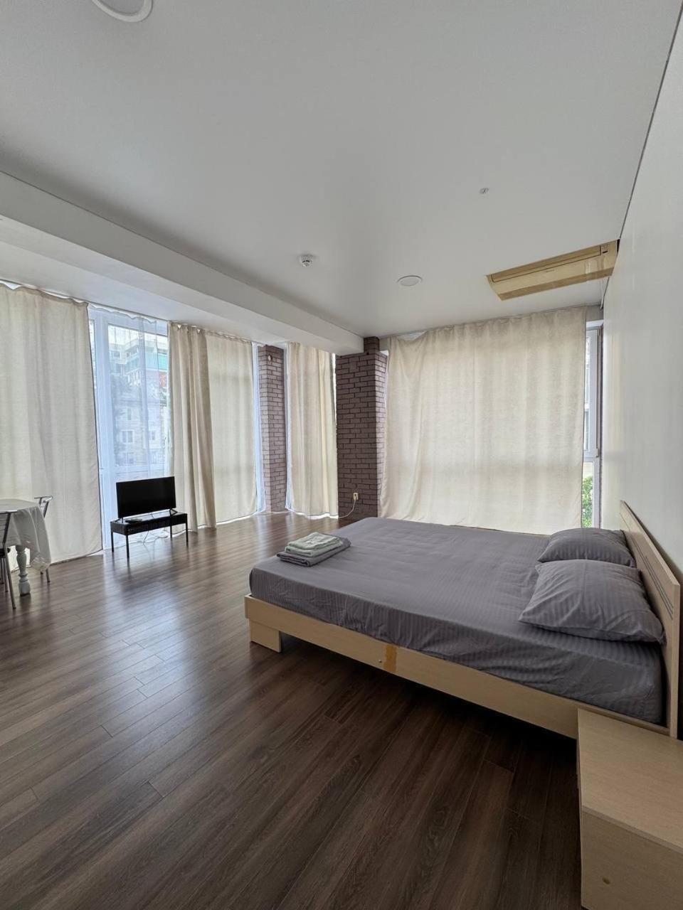 Dreamhotel Chisinau Ngoại thất bức ảnh